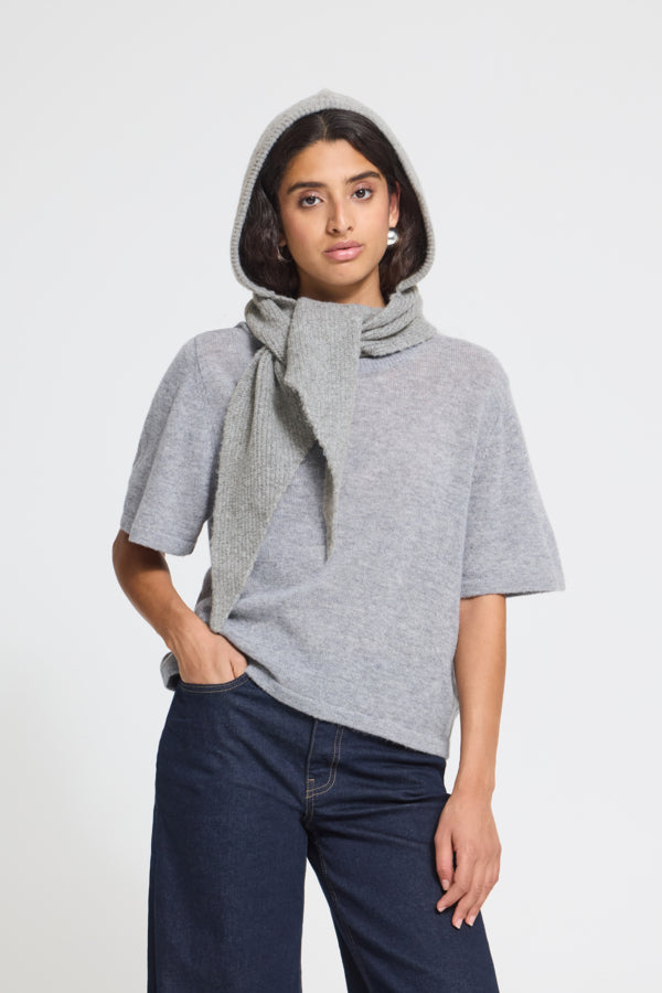 ICHI IACHARLOTTE HO 900002730 medium grijze dameslegging, close-up van de comfortabele stretchstof en tailleband.