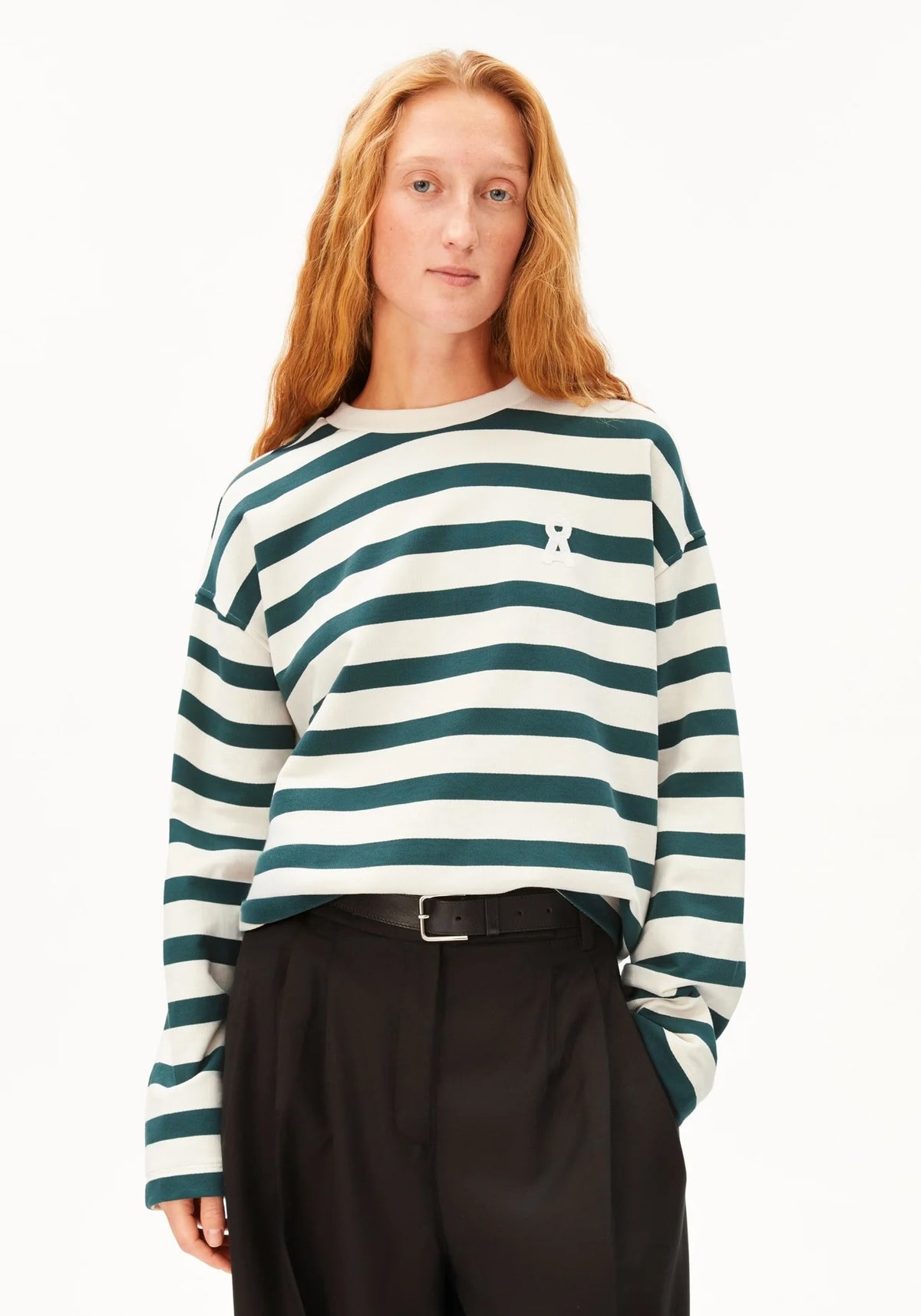 ICONICAFRANKAABOLDSWEAT3826Undyed-MidnightReef__1