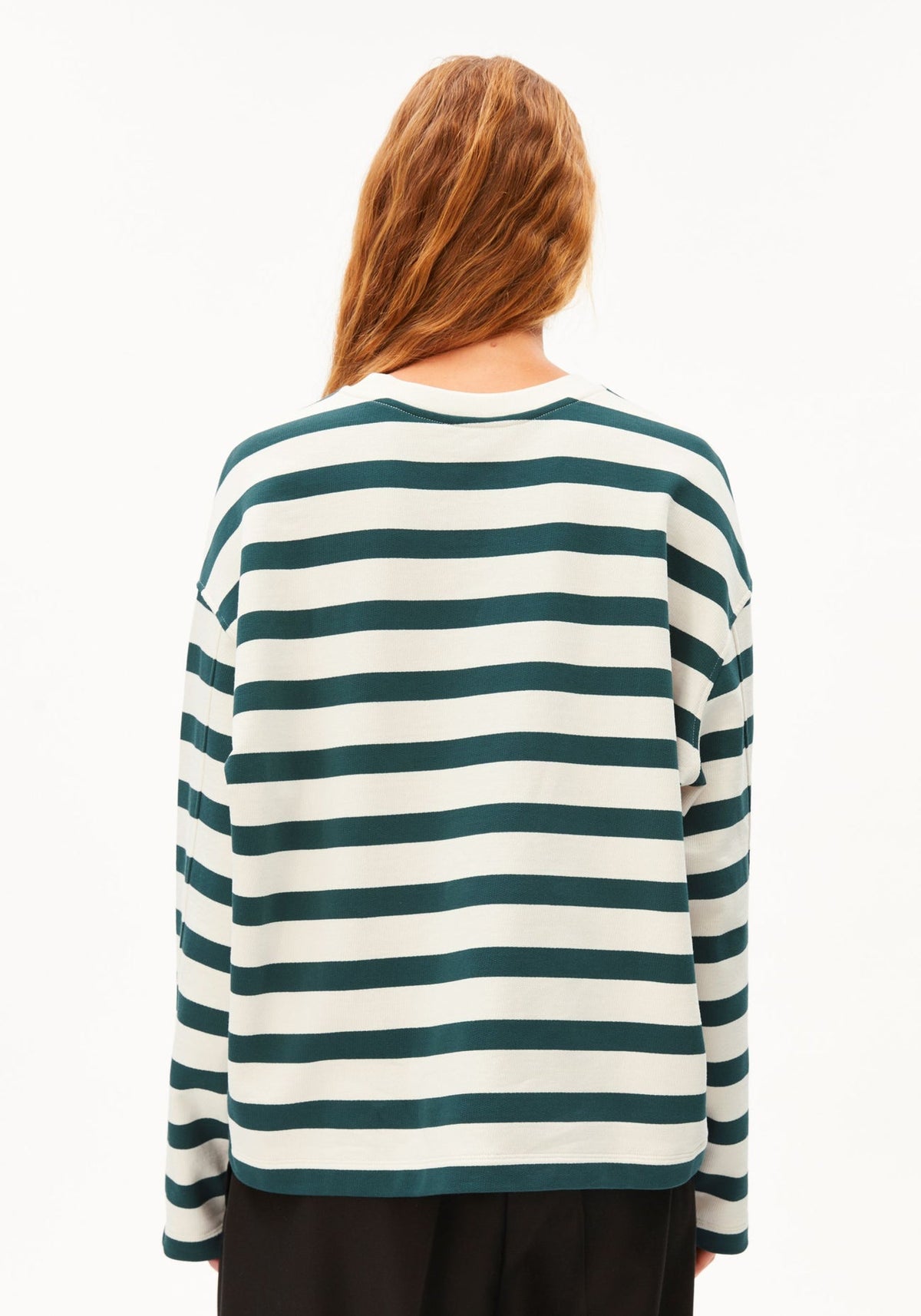 ICONICAFRANKAABOLDSWEAT3826Undyed-MidnightReef__2