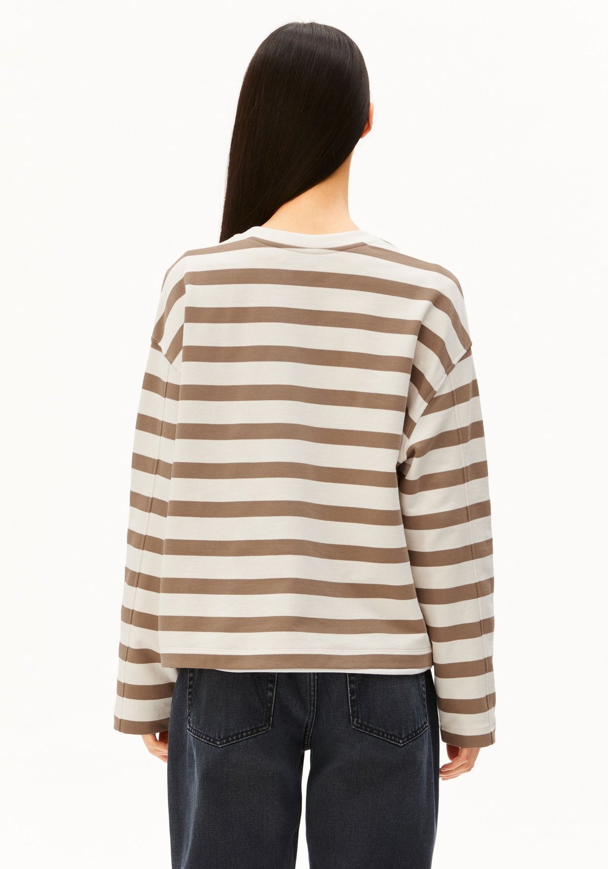 ICONICAFRANKAABOLDSWEAT3827Undyed-Amberwood__2