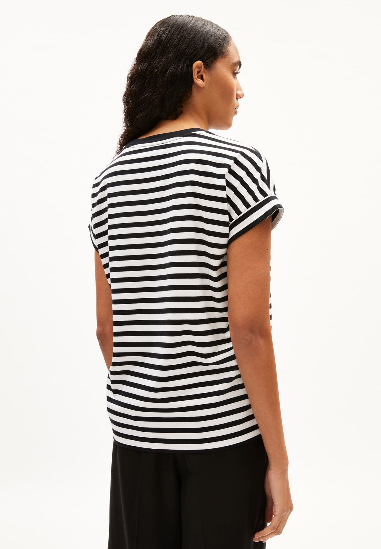 IDAARA STRIPES 307 White-Black