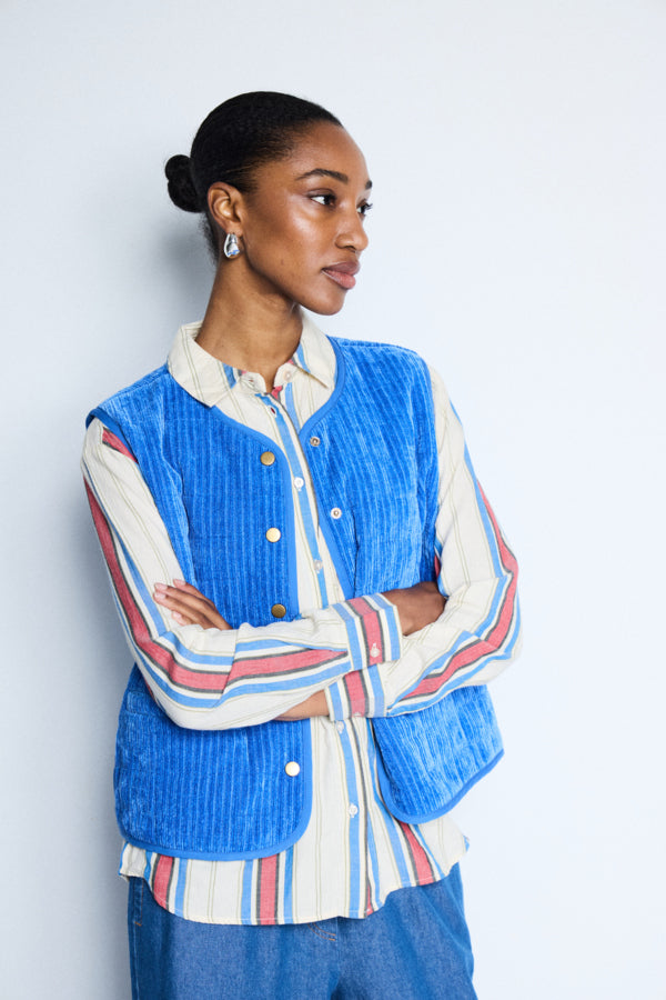 IHFANNISH900004442BLUERED__2