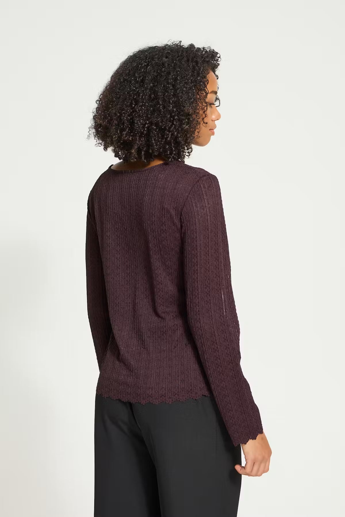 ICHI IHNOJELLA LS 191619 Fudge shirt in effen fudgekleurige uitvoering