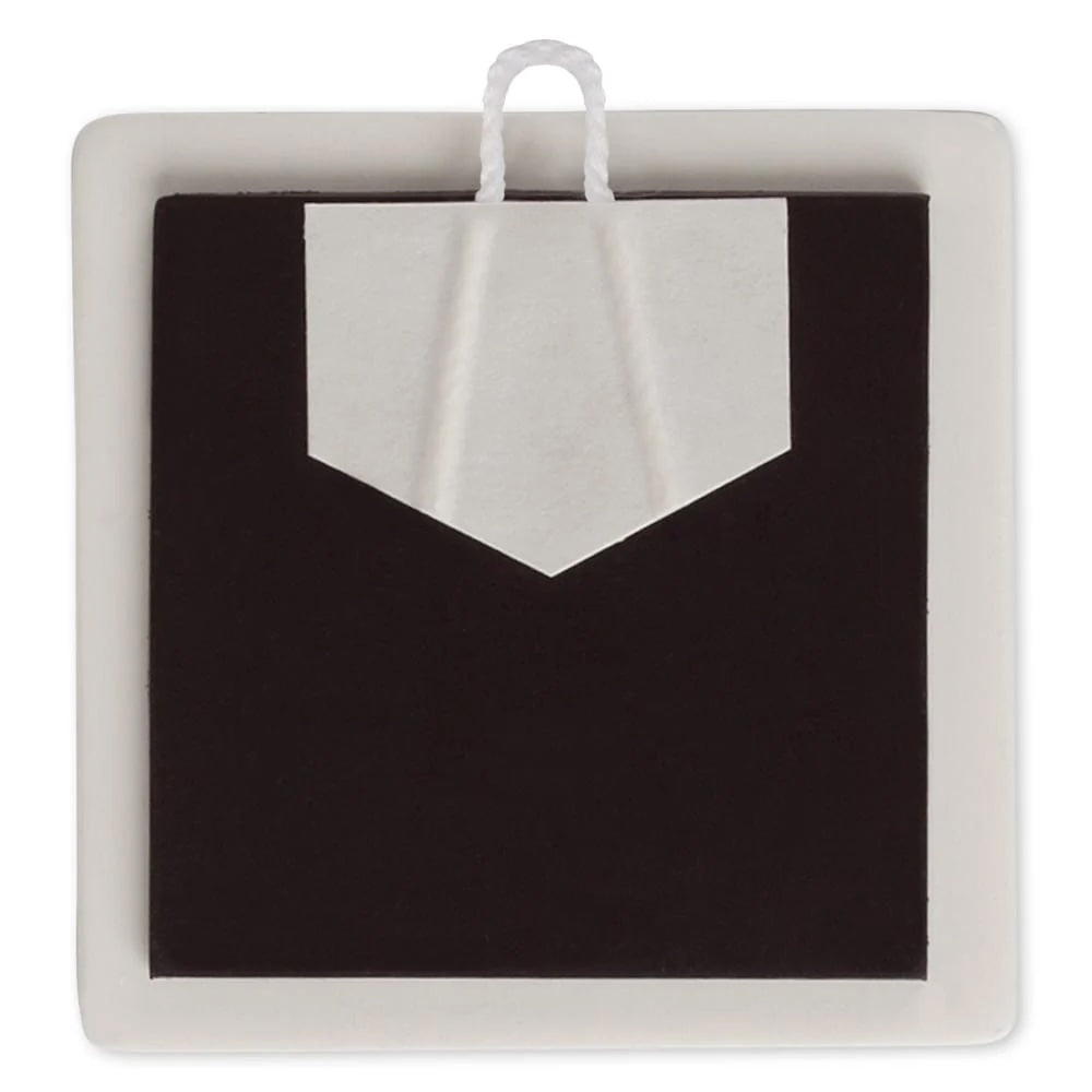 Decoratieve tegel van StoryTiles met de motief 'In de maneschijn', variant 2, 6x6 cm, met maan en sterren op een blauwe achtergrond