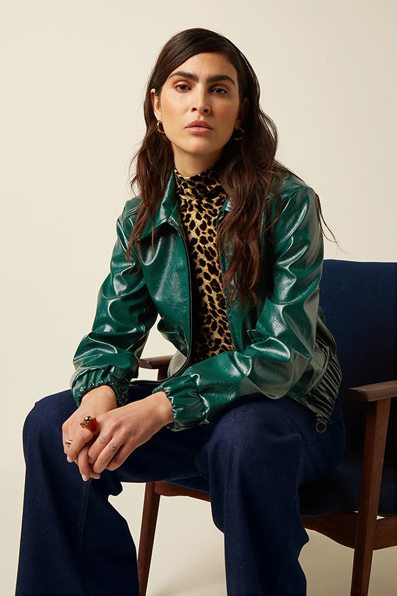 Groene Glitz 219 Jack van King Louie met bloemprint, korte jas met glanzende details en comfortabele pasvorm