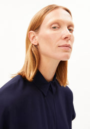 LARISAANABLOUSE3232TintedNavy__4