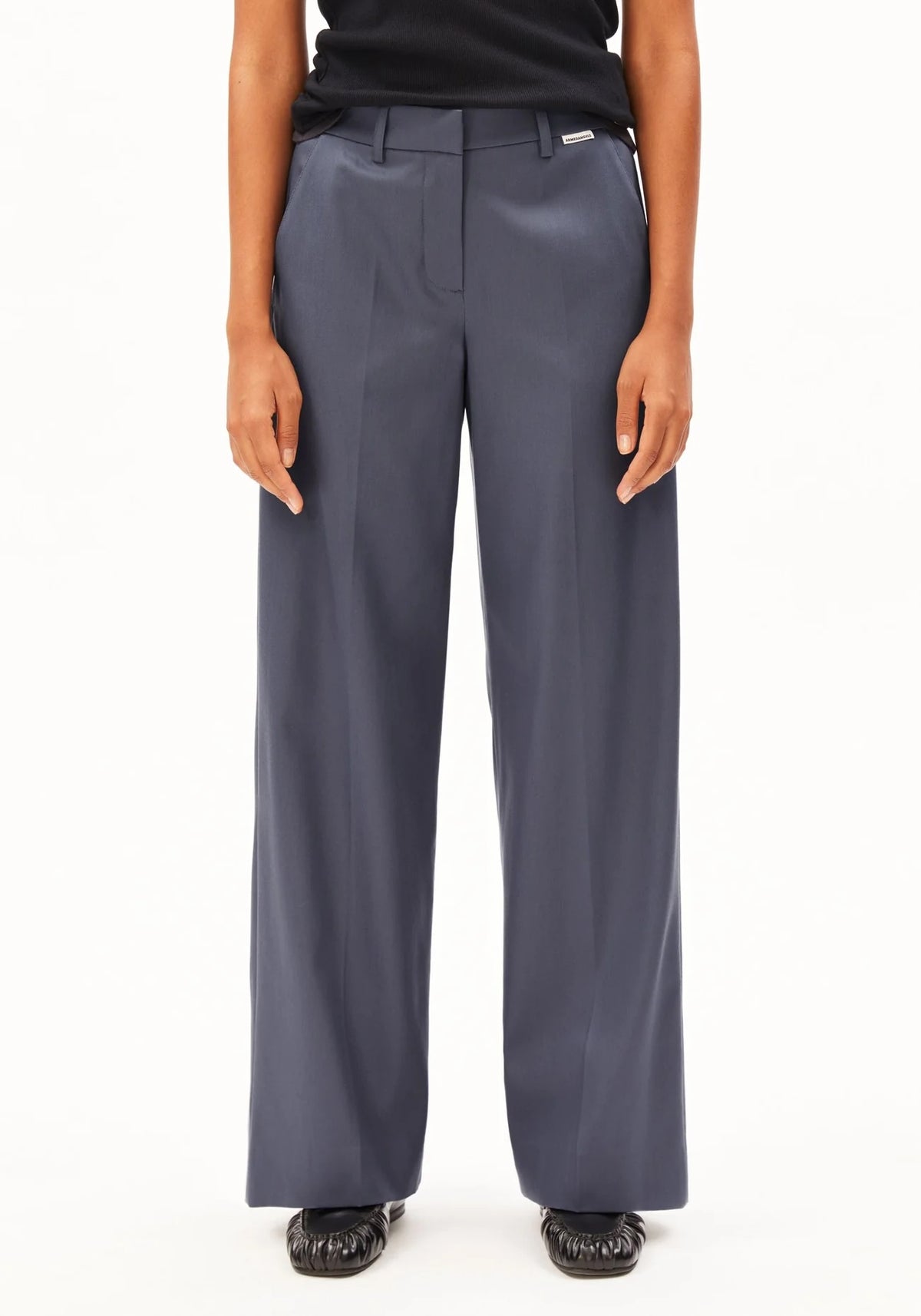 LEANDRAAPANT3638Moonshadow__1