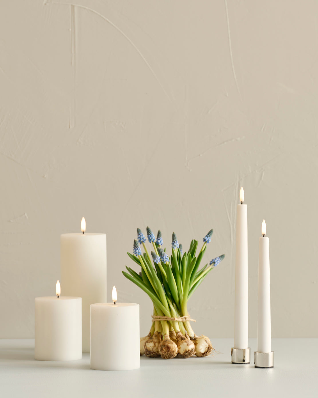 LED Pillar Candle (7,8x10cm) Ivory Smooth - LEEF mode en accessoires