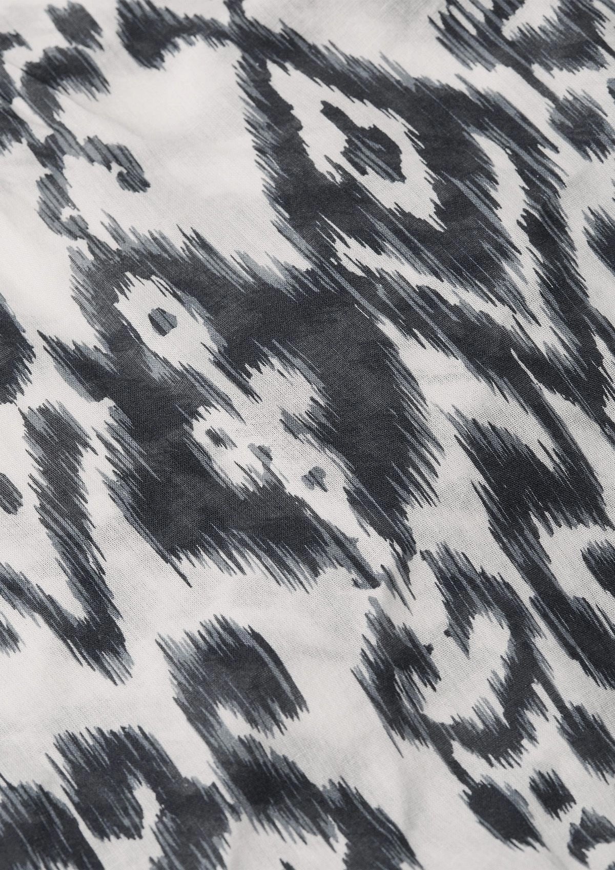 LOUSCARF2317BlueNomad__2