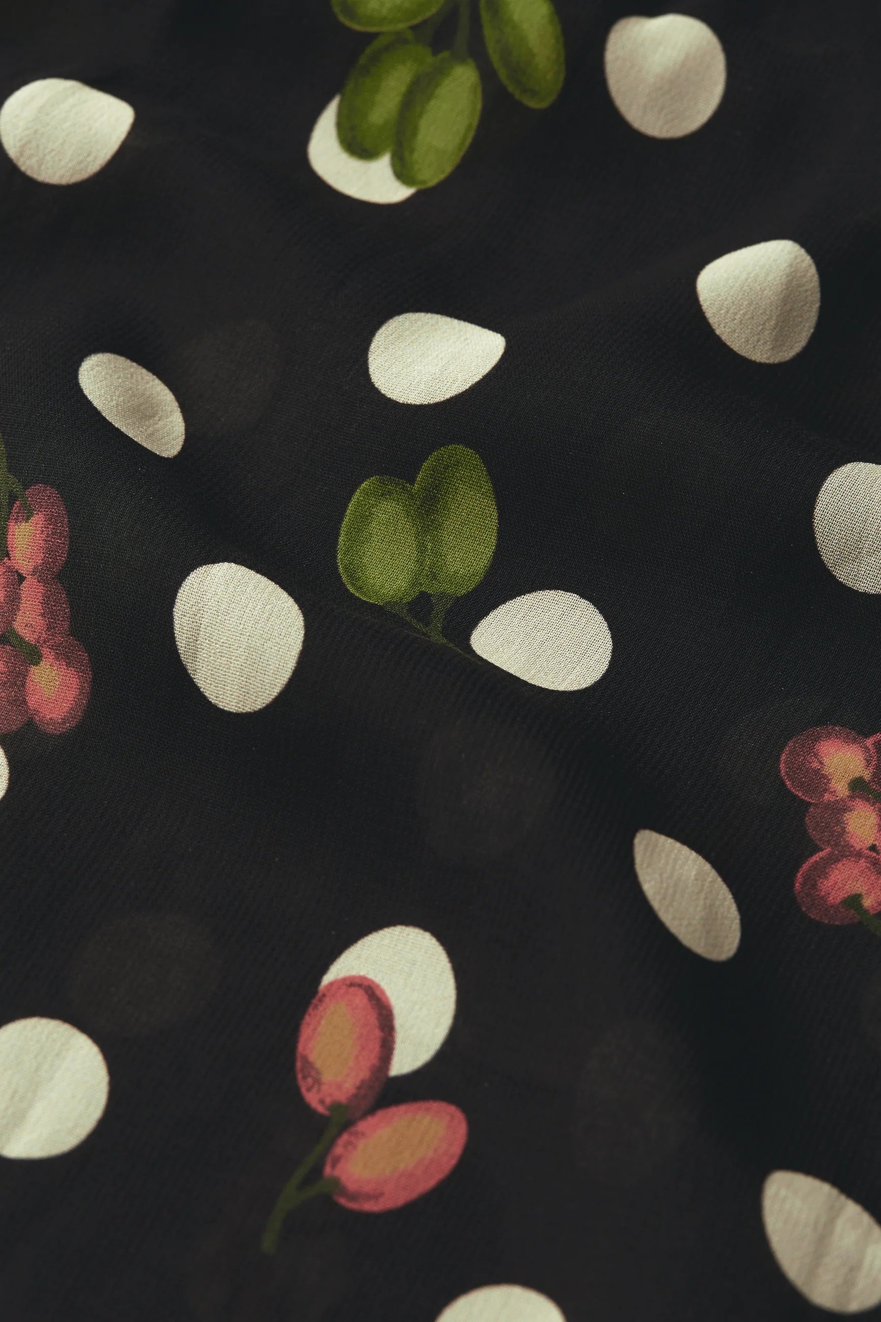 LeilaBlouseBriny001Black__5