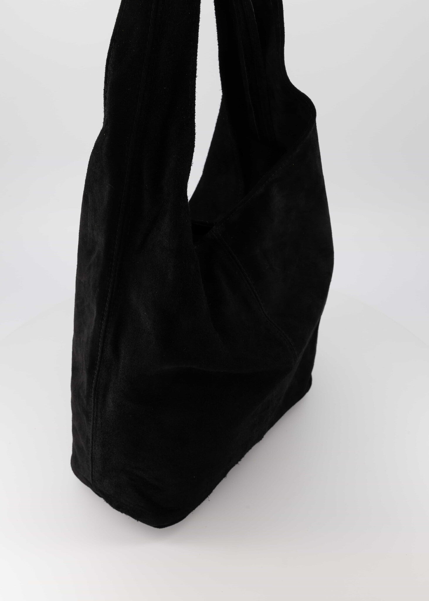 LoreenSuedeschoudertas23Black__2