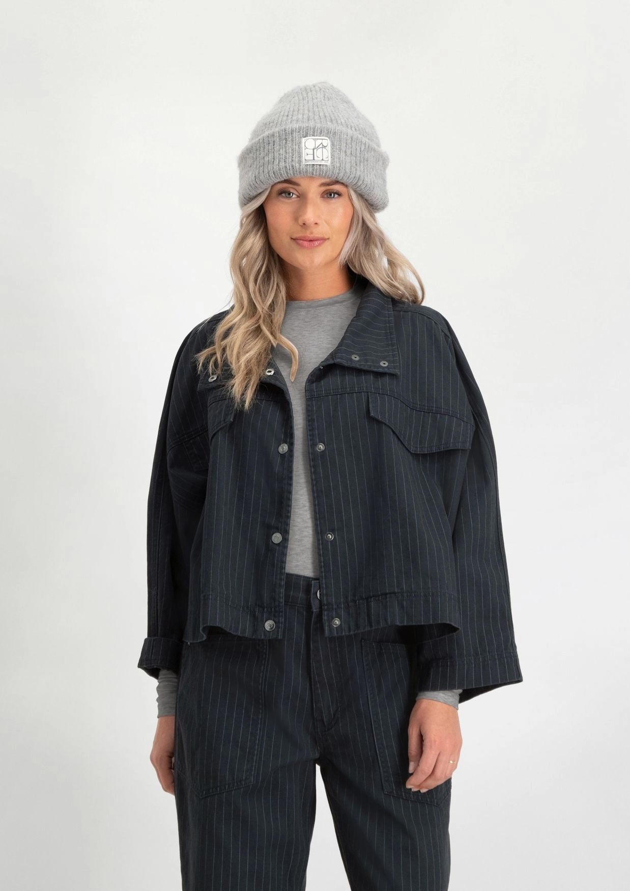 Luna Jacket 4832 Washed Black Stripe - LEEF mode en accessoires