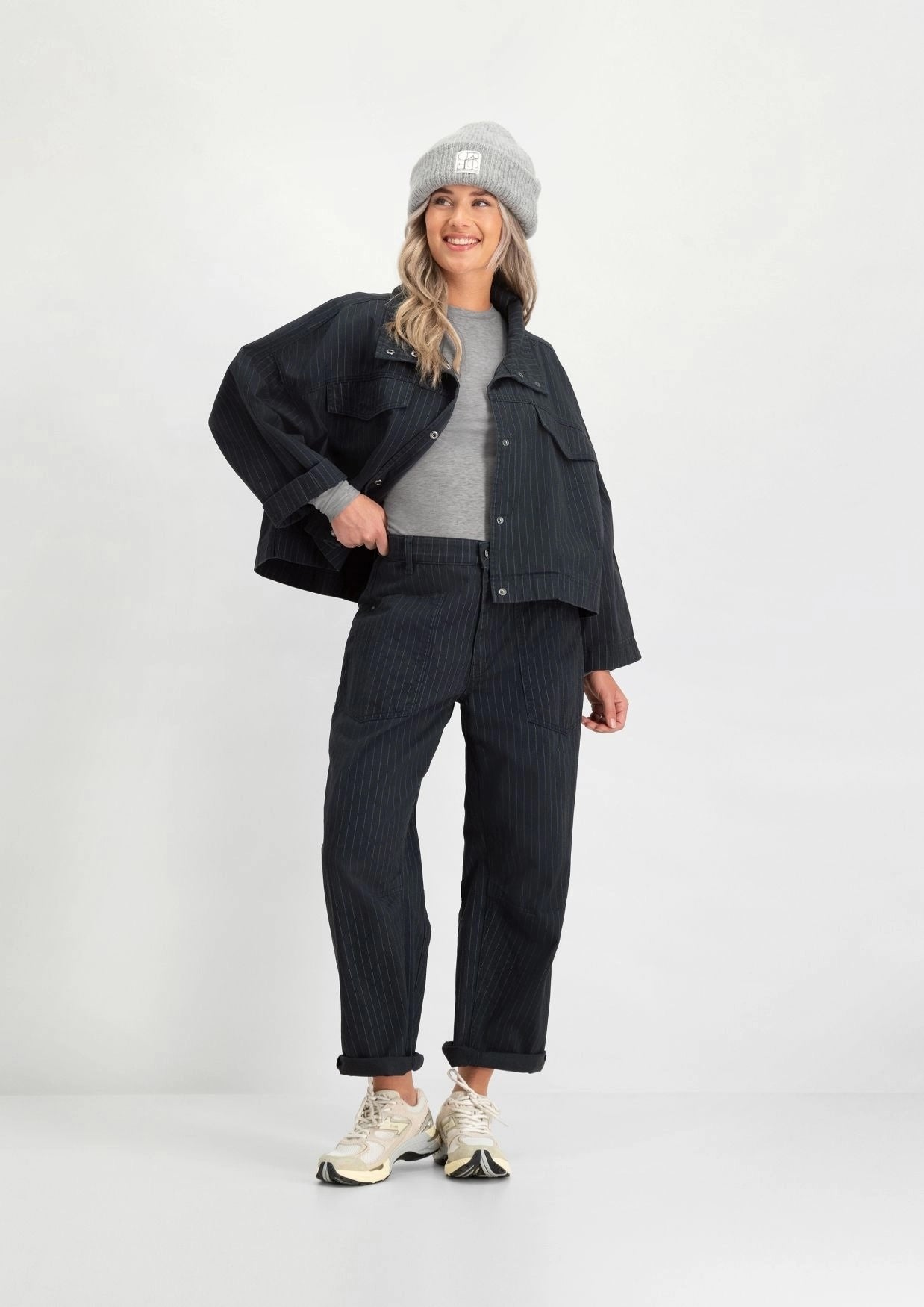 Luna Jacket 4832 Washed Black Stripe - LEEF mode en accessoires