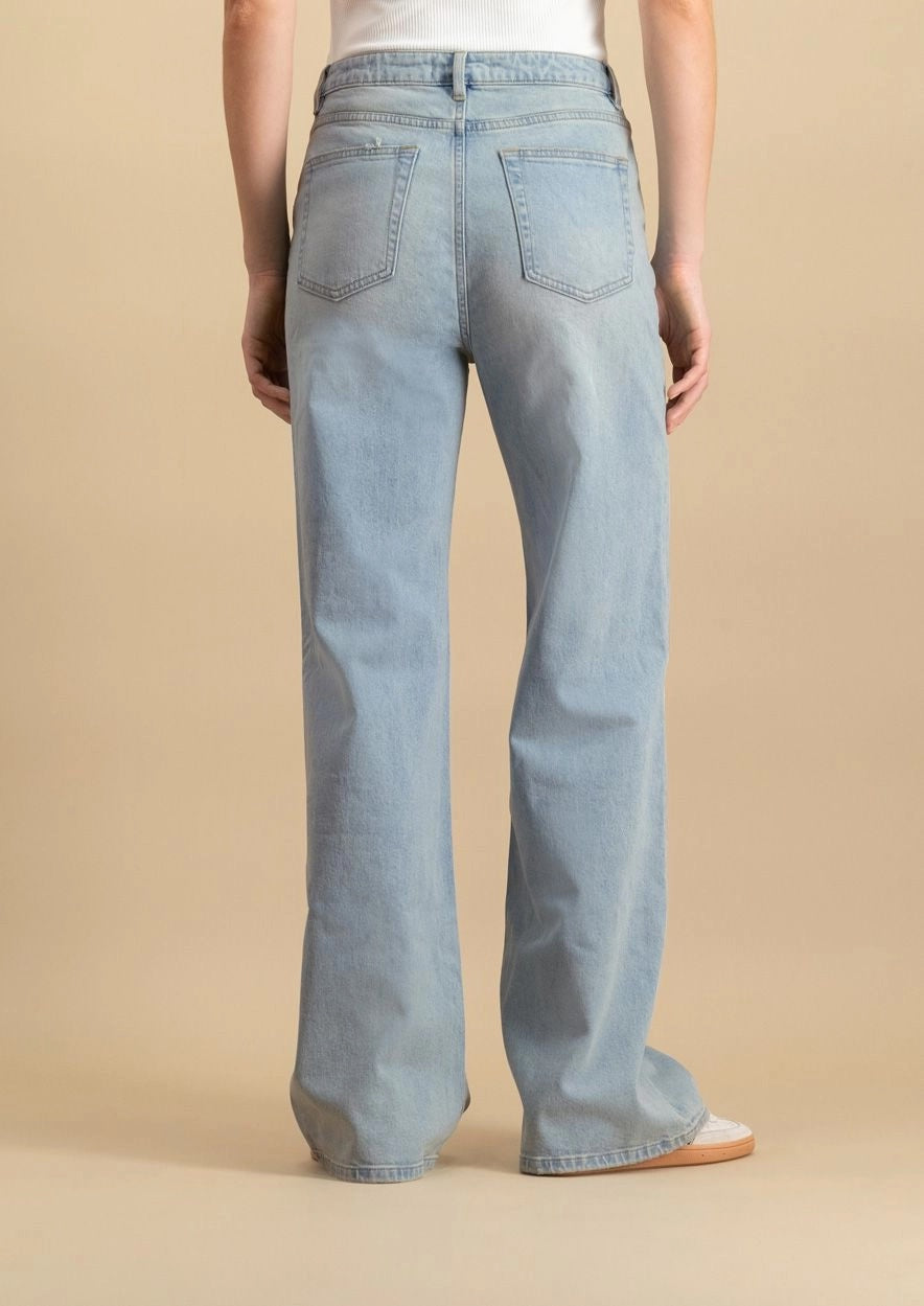 Maddy DNM 5526 Parisian Blue