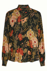 Zwarte Maisie blouse van King Louie met elegante pasvorm en subtiele details, gedragen door een model.