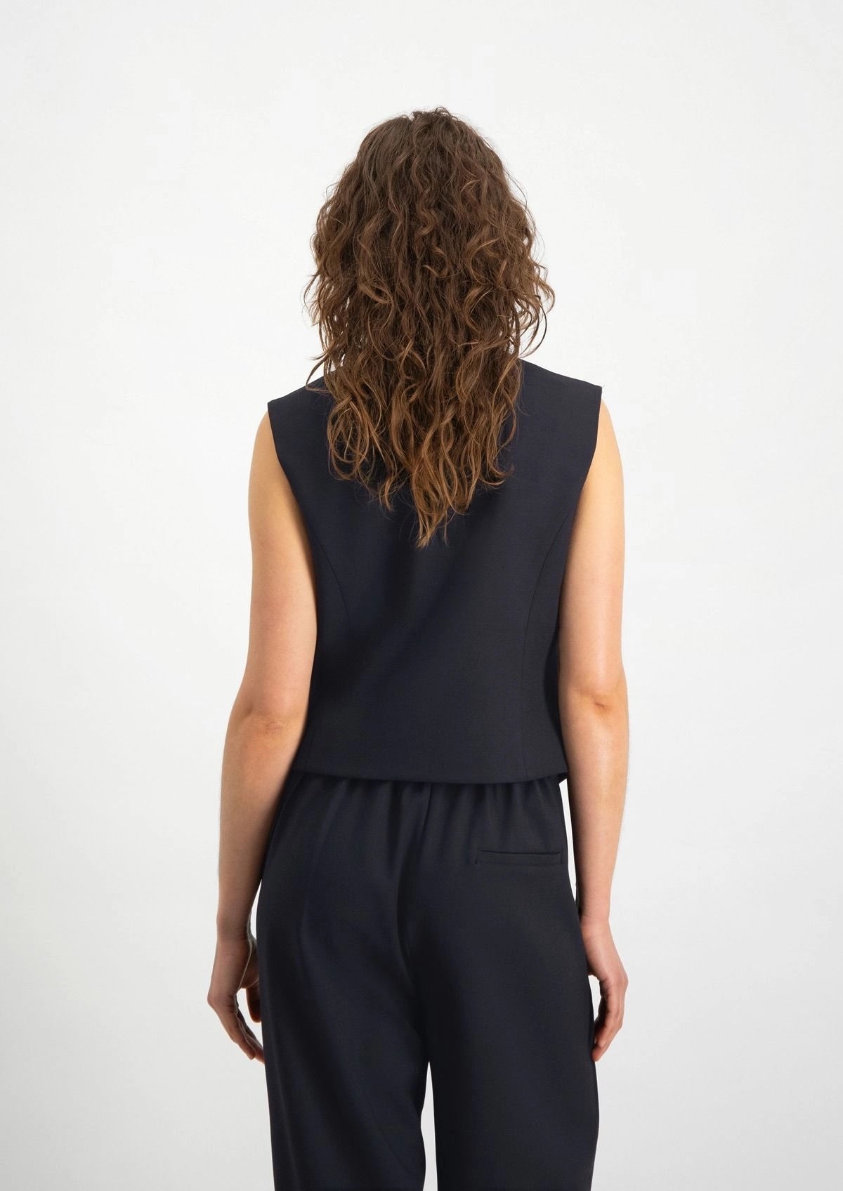 Noreen Gilet 8600 Patriot Blue - LEEF mode en accessoires