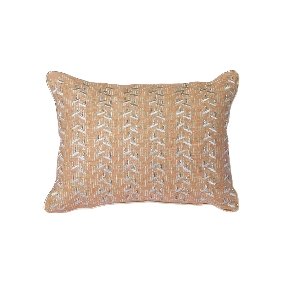 Nude CushionWith Silver Patches 930x40) - LEEF mode en accessoires