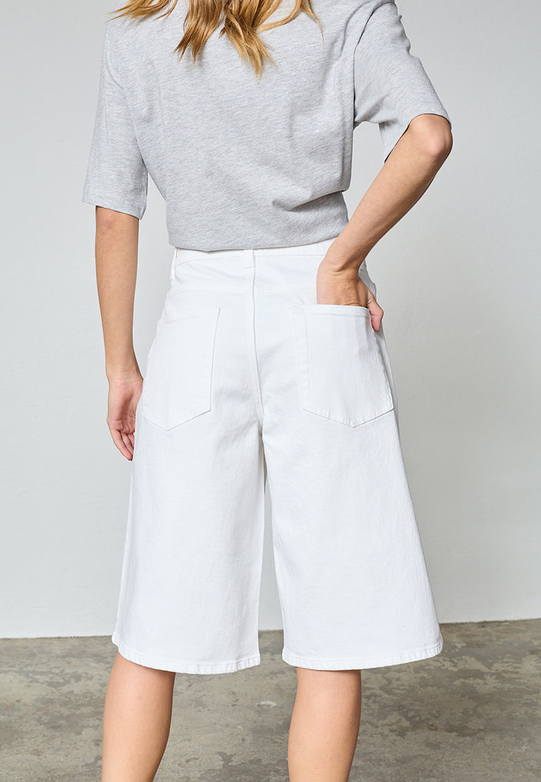 OFIRA-SH01White__2