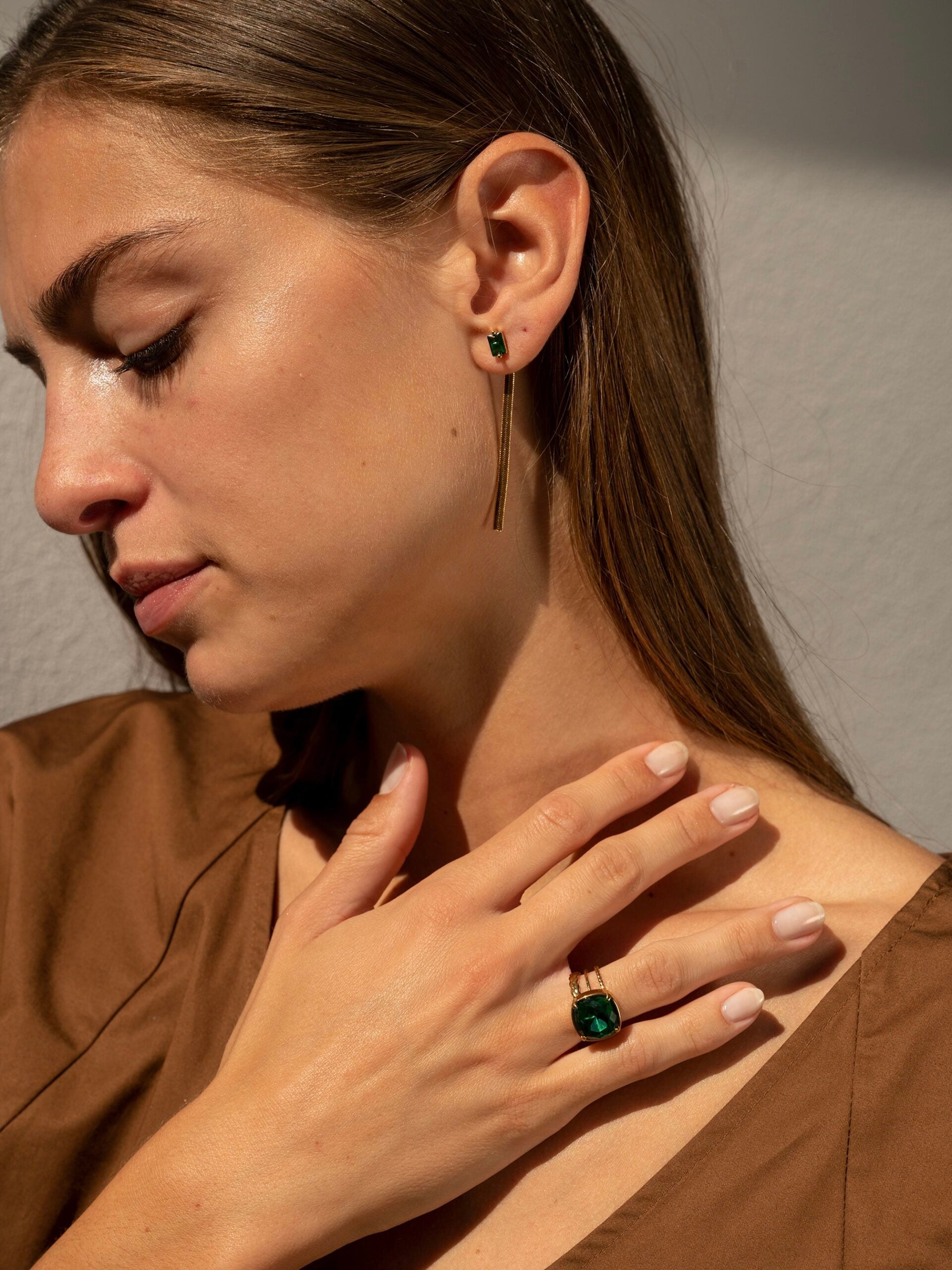 OORSTEKERSMETZWARTSTEENTJE(BEHINDTHEEAR)__5