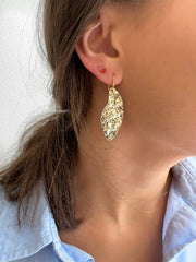 OorbellenmetgehamerdBlad(5CM)goud__4
