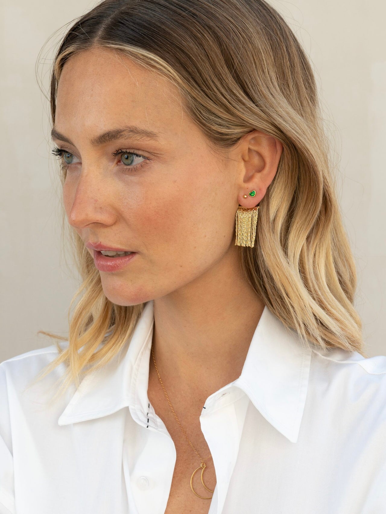 Oorsteker "Behind The Ear" met small ball goud - LEEF mode en accessoires