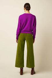 PaigePocketPantsBabyCord253Poseygreen__2