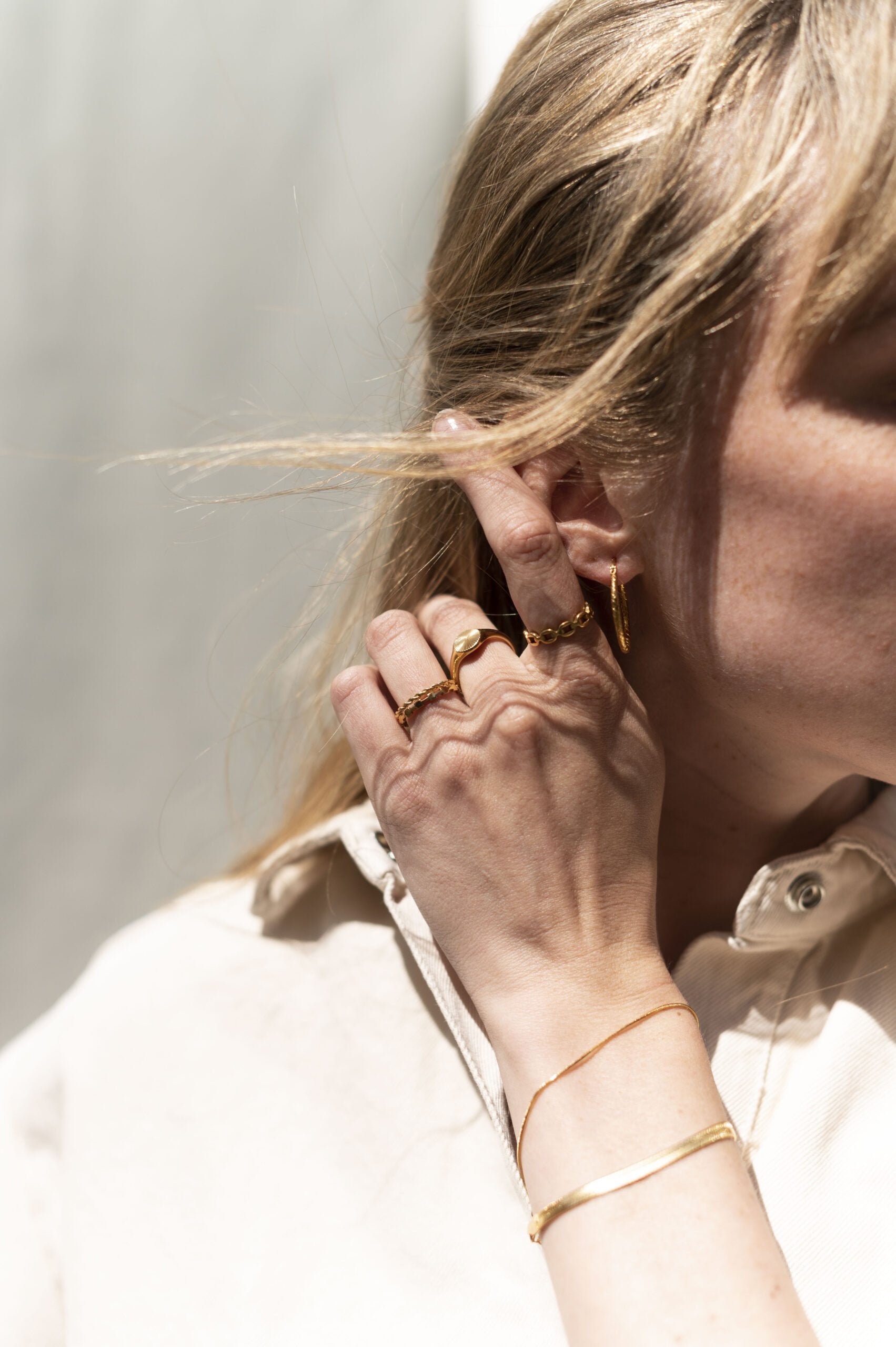 Platte snake armband goud - LEEF mode en accessoires