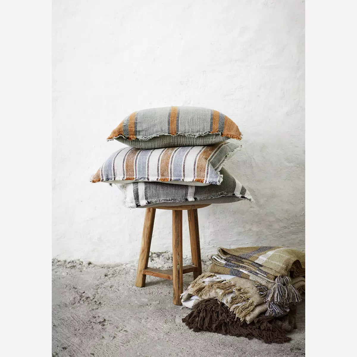 Recycled Cotton Throw 125x175cm Brown, Off White - LEEF mode en accessoires
