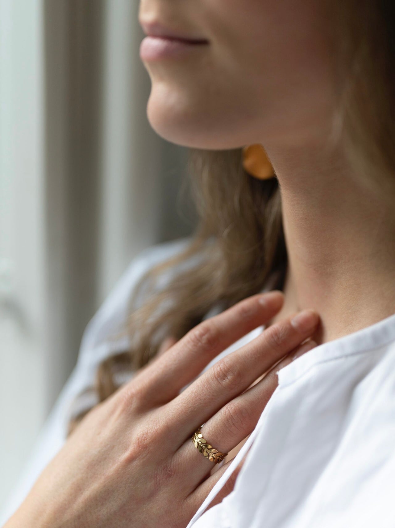 Ring met blaadjes (II) goud - LEEF mode en accessoires