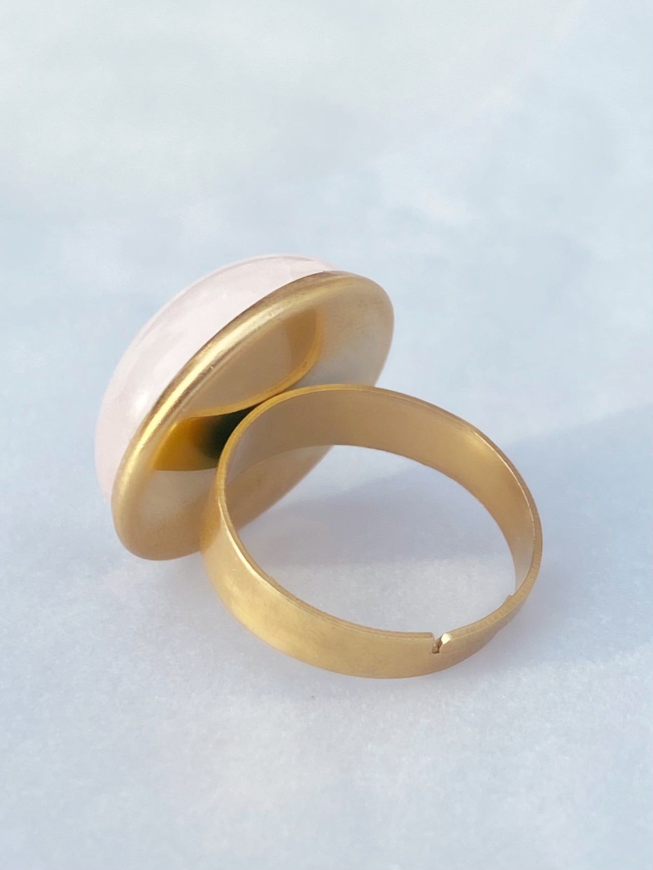 Ring met grote gemstone van Aventurijn Rozenkwarts