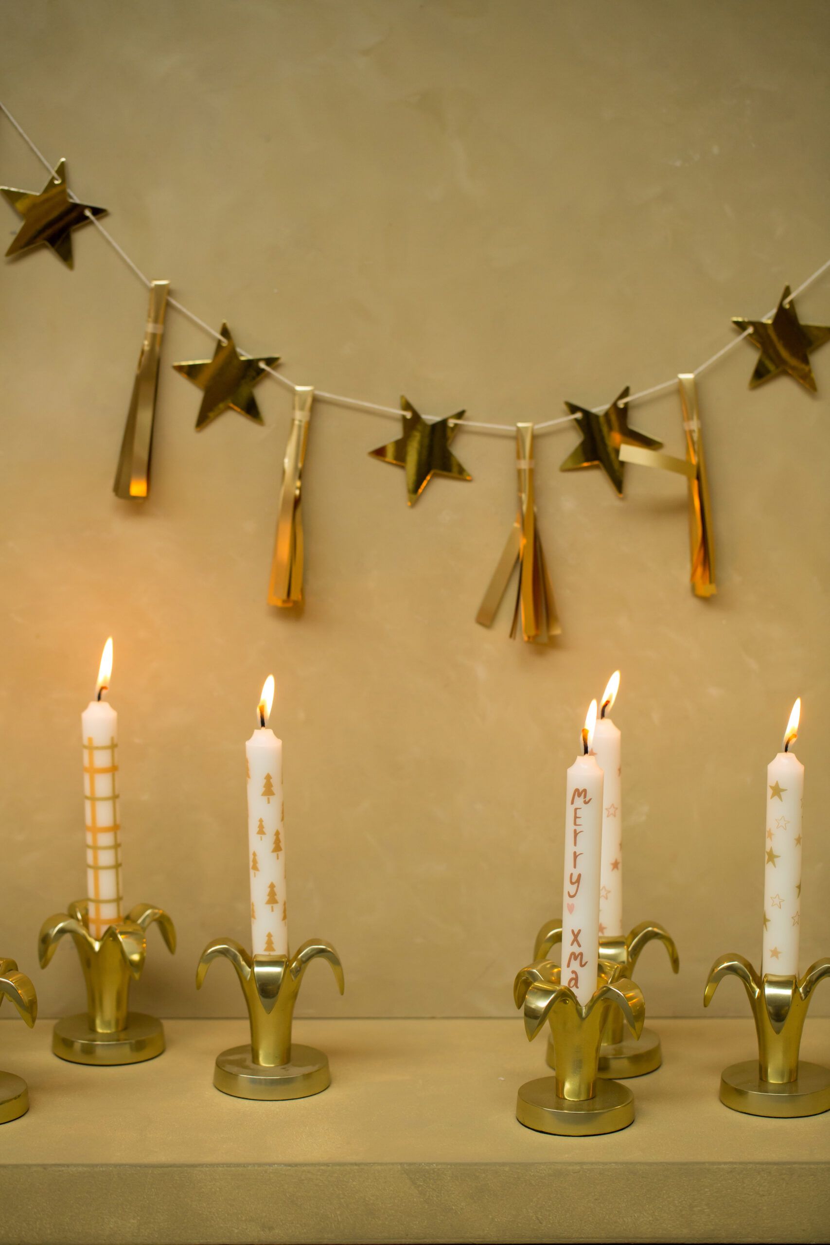 StearinedinerkaarsenKerstØ22x19cmStarGold__3