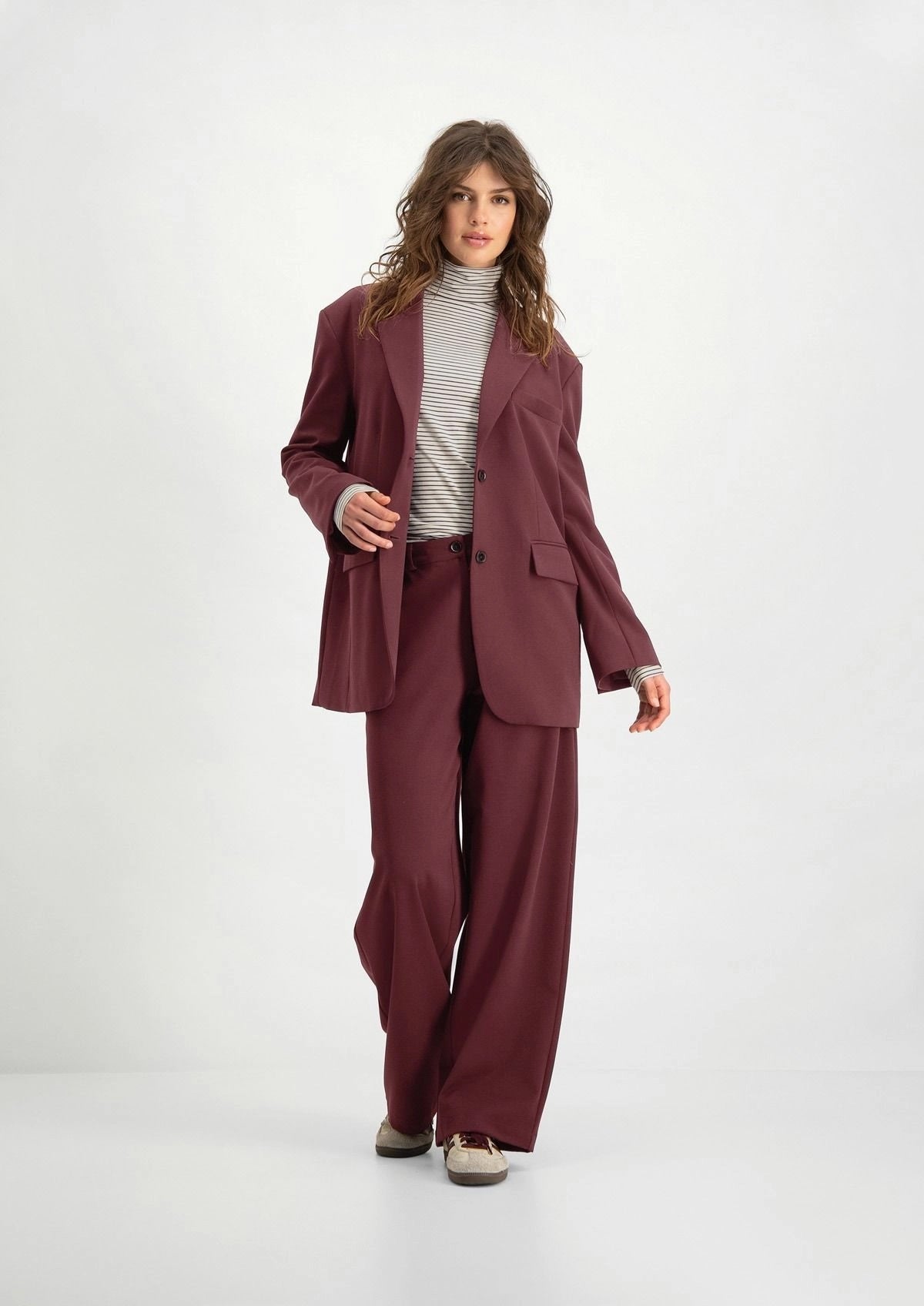Sylvie Blazer  1004 Aubergine