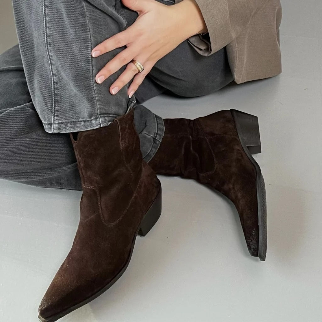 TheCoutureWalkS0018DarkBrown__2
