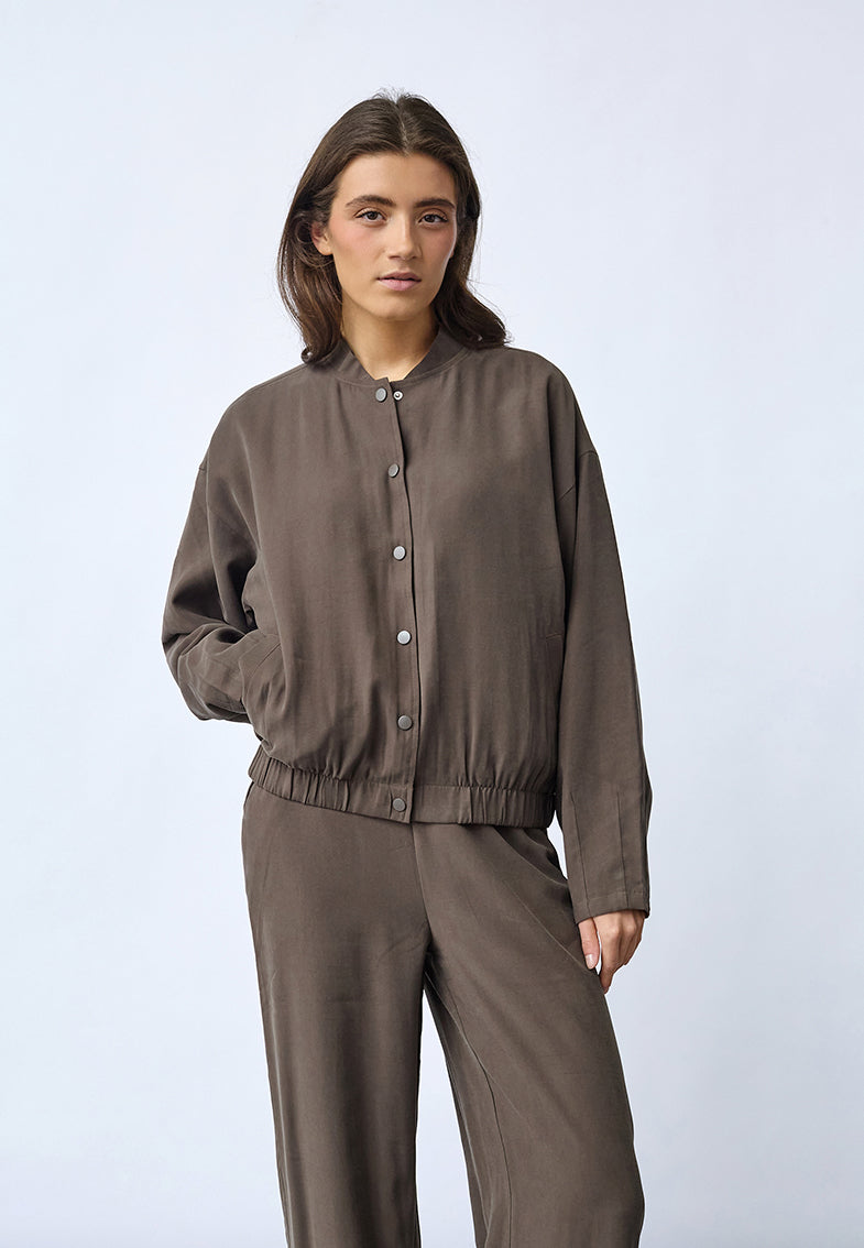 VABAIA-BOMBER1darkearth__1