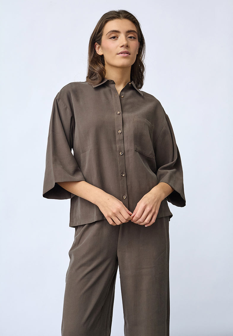 VERINA-SHSS2darkearth__1