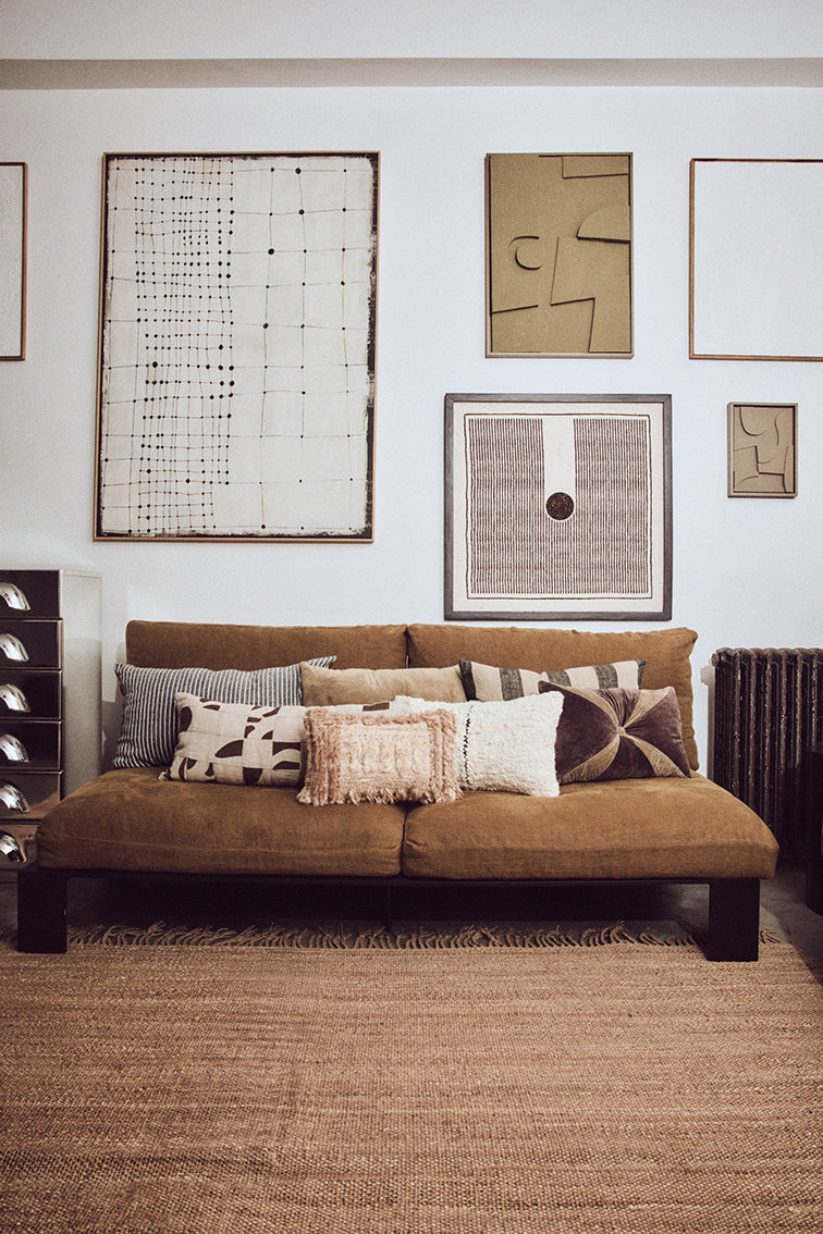 Velvet Brown Cushion (50x30) Brown - LEEF mode en accessoires