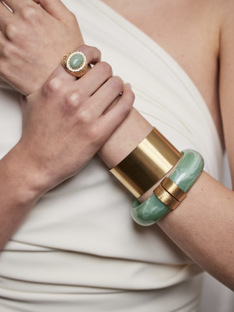 XLringmetovalegemstone-Afbeelding2XLringmetovalegemstone-groen__5