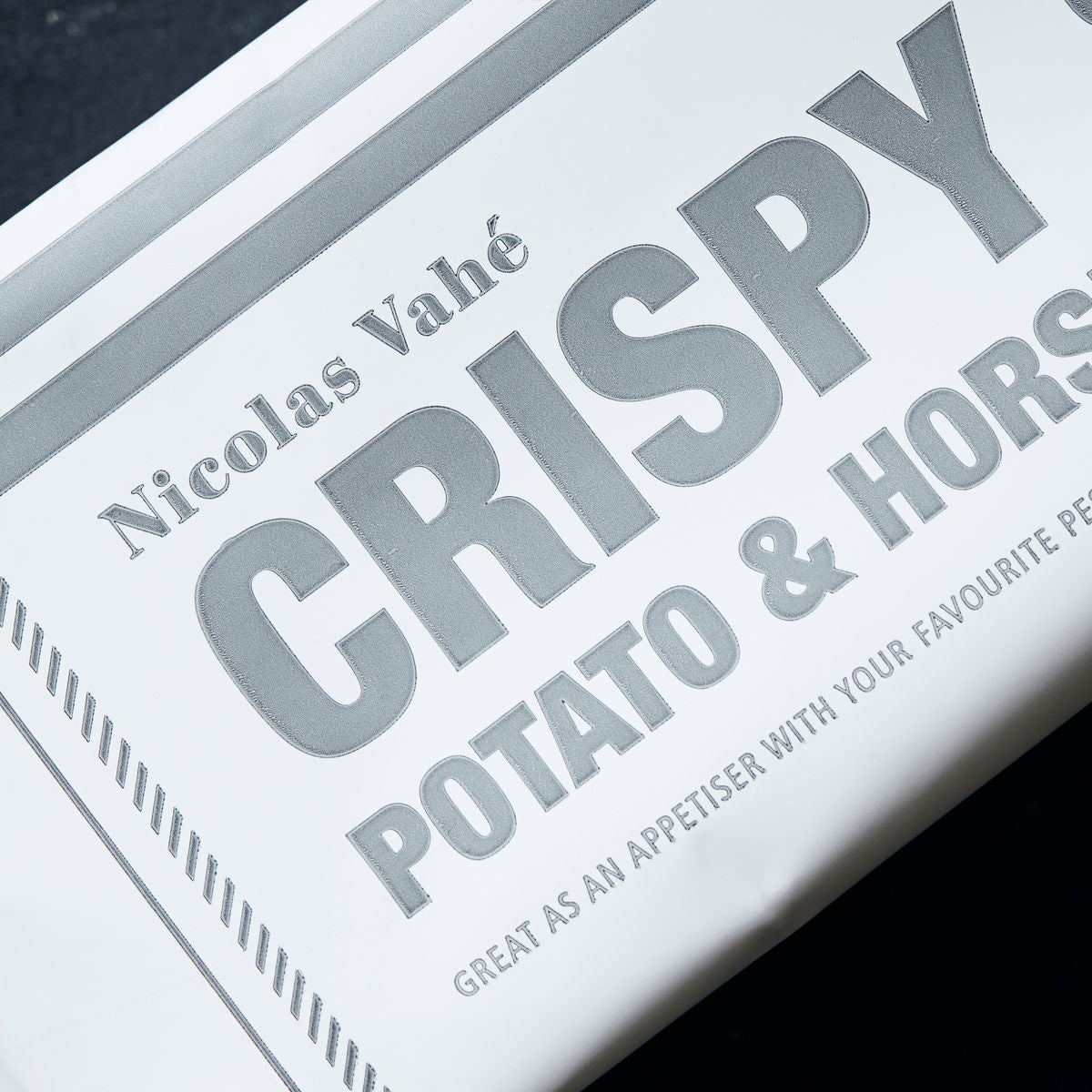 Crispy snack Potato & Horseradish van Nicolas Vahe te koop bij LEEF mode en accessoires Meppel