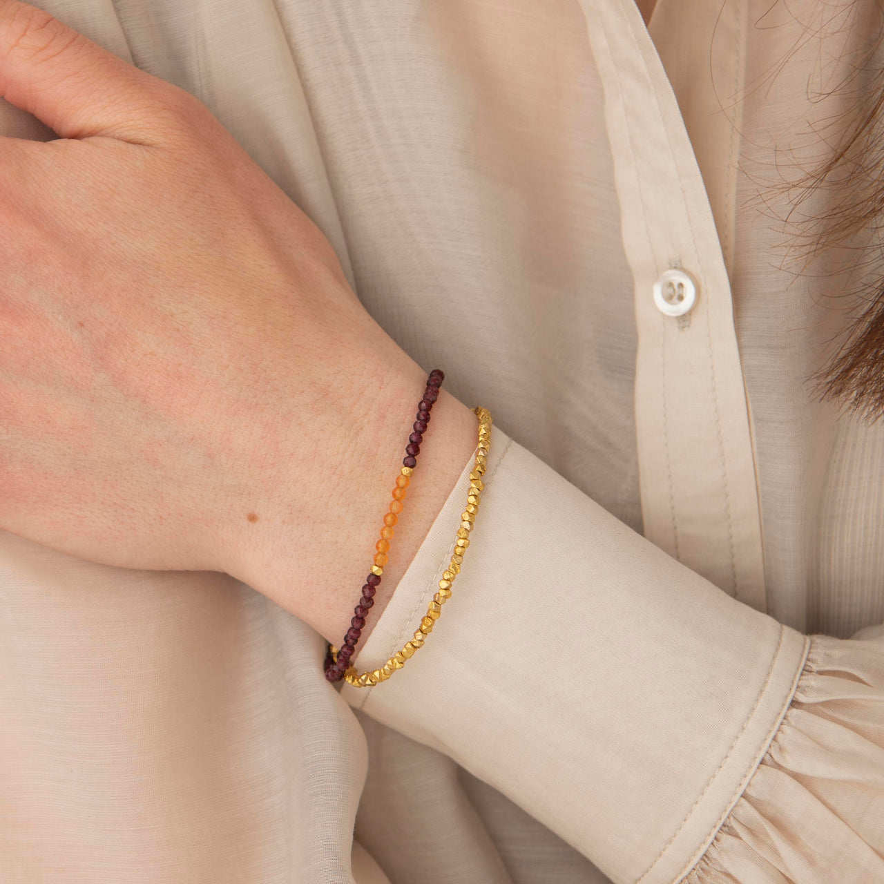 Gracious Garnet Carnelian Gold Bracelet Garnet - LEEF mode en accessoires