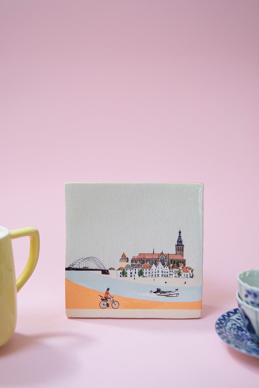 Nijmegen tussen Maas & Waal van StoryTiles te koop bij LEEF mode en accessoires Meppel