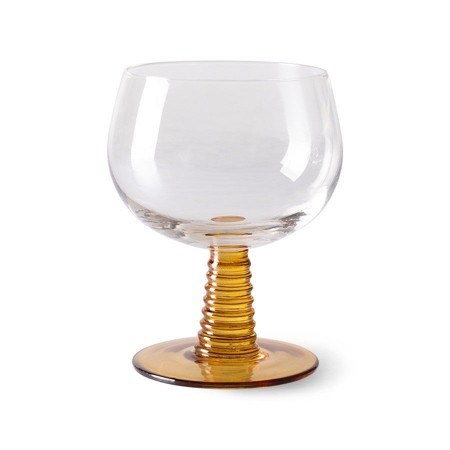 Swirl Wine Glass Low Ochre van HKliving te koop bij LEEF mode en accessoires Meppel